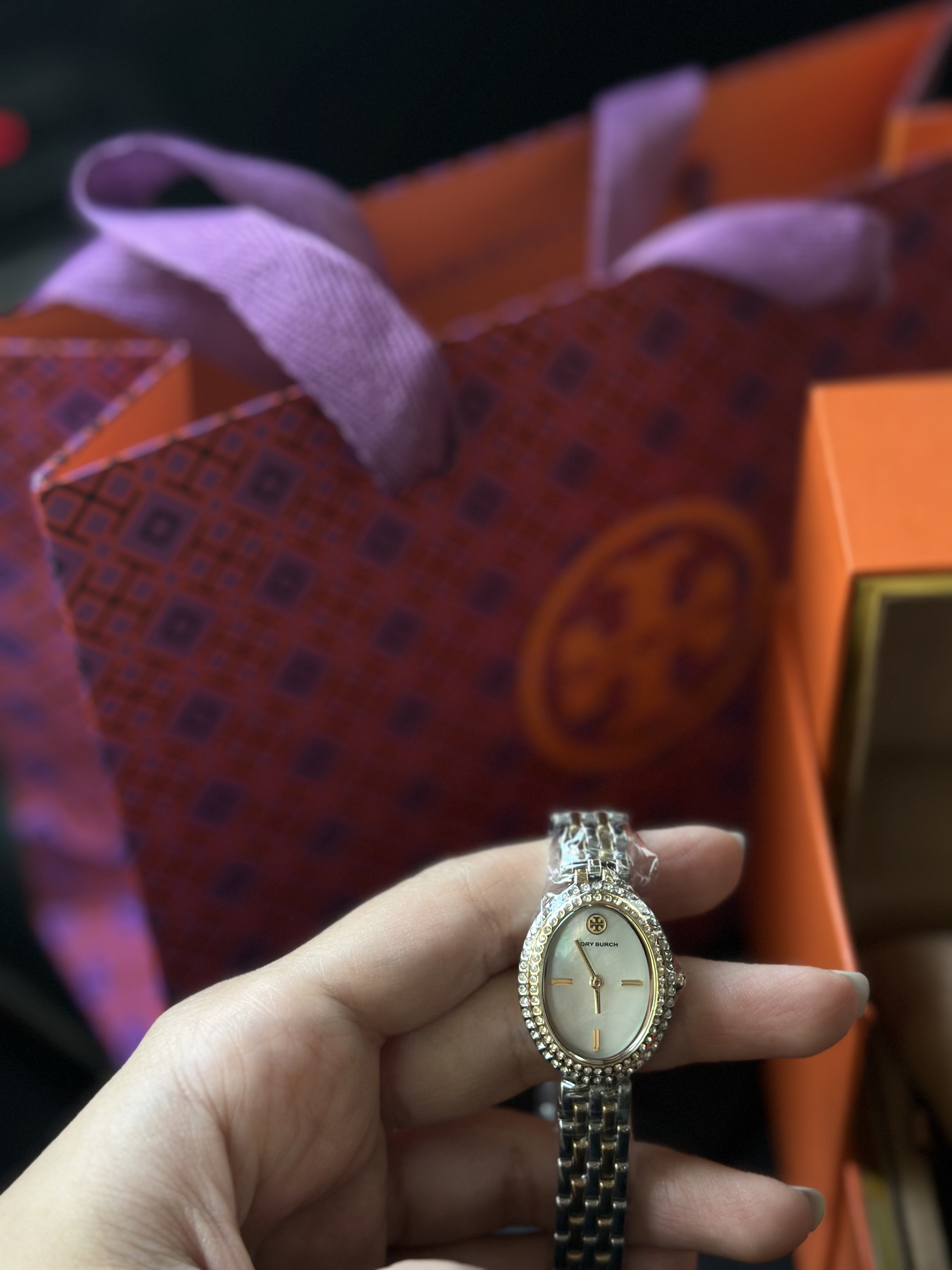 ساعة Tory Burch Oval Gold & Silver-Tone