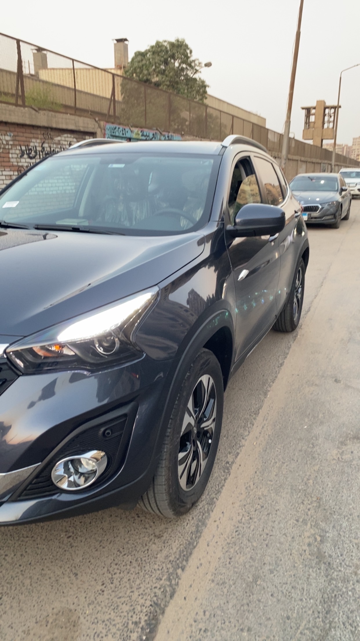 SUV حديث
