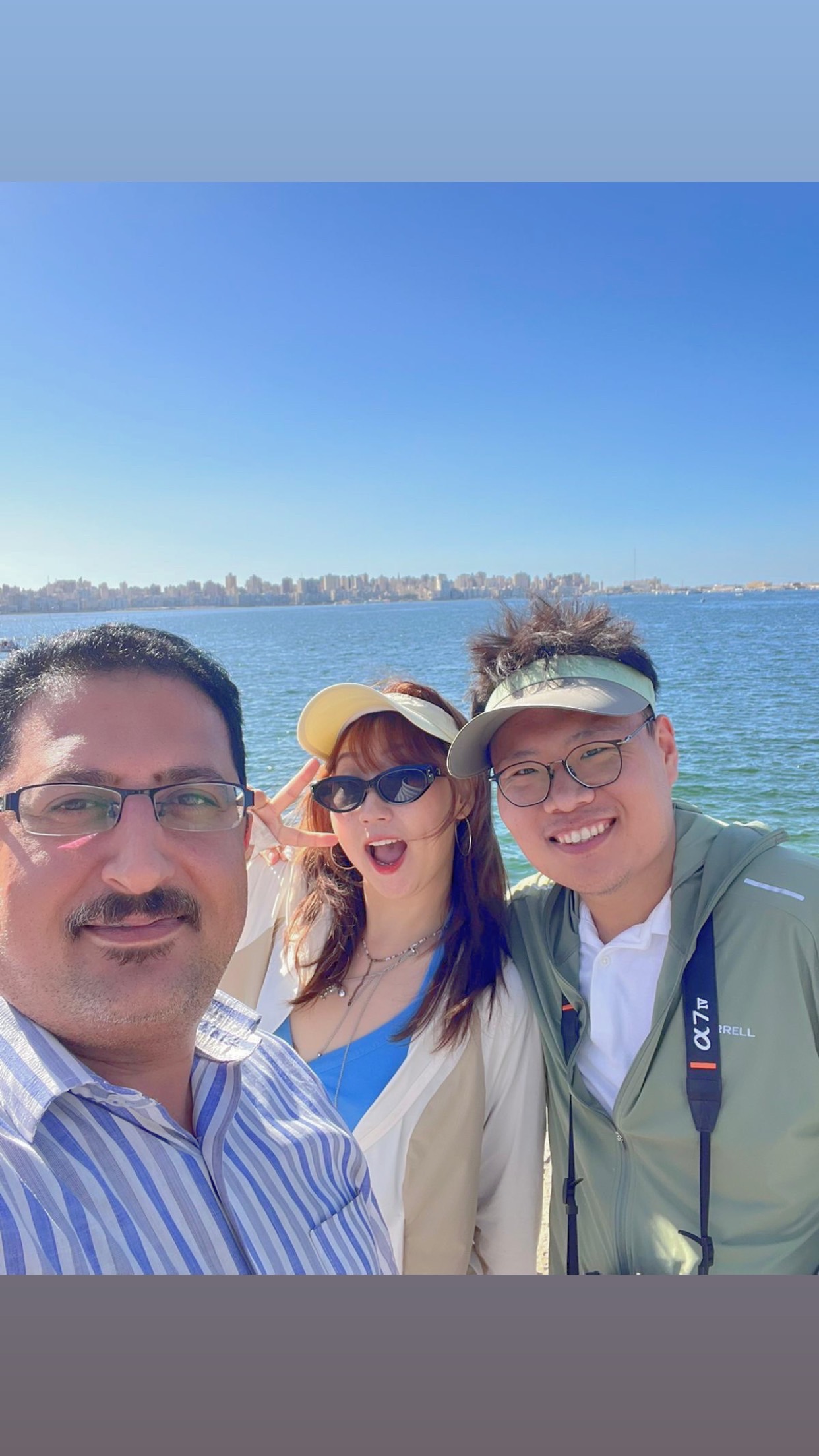 مجموعة أصدقاء على النيل